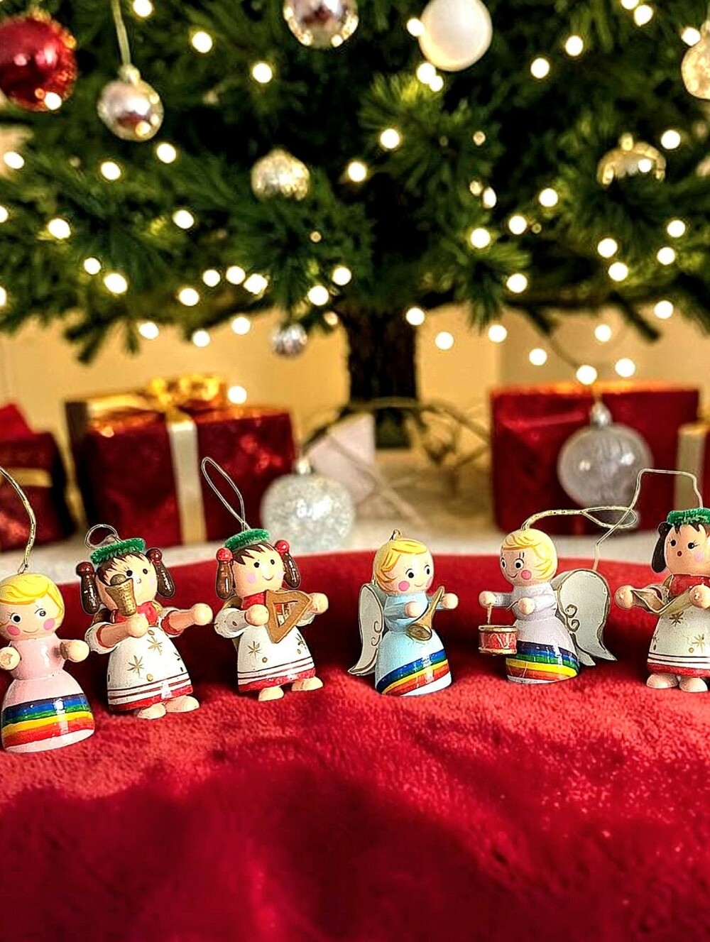 Vtg 80s Little Angel Band Wooden Christmas Tree Ornaments Set Of 7 Holiday Fun